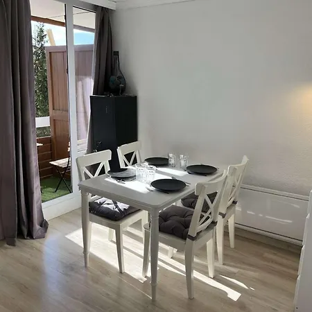 4 Pers A L'alpe D'huez Avec Balcon Et Animaux Acceptes - Fr-1-405-366 *